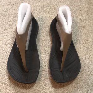 Crocs Women’s Sandals with Ankle Strap Size 7